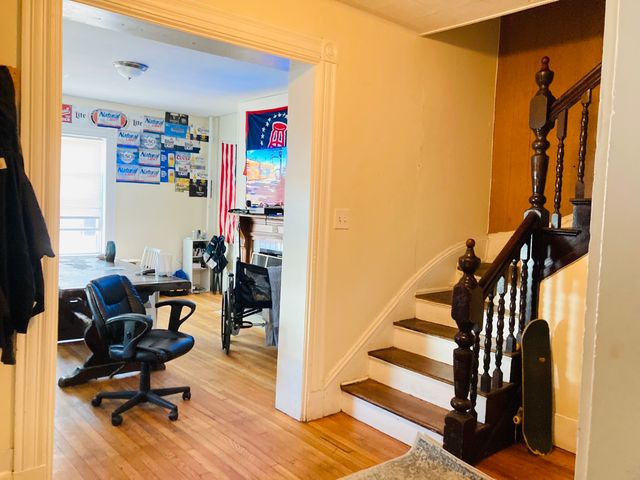 16 Pratt St, Allston, MA 02134