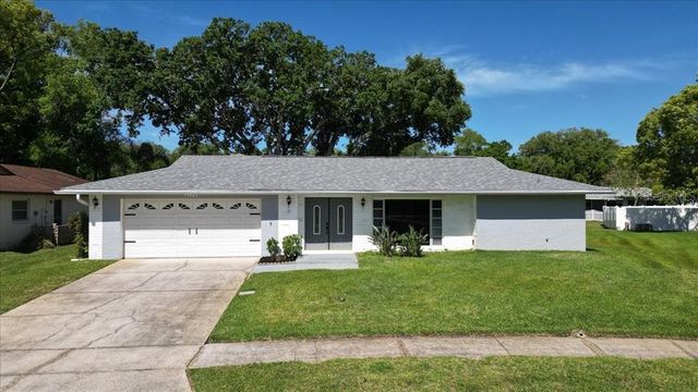 2139 Crowsnest Dr, Palm Harbor, FL 34685