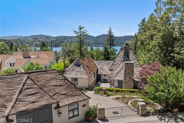 28233 N  Shore Rd, Lake Arrowhead, CA 92352