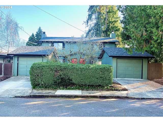 418 SE Holly Way, McMinnville, OR 97128