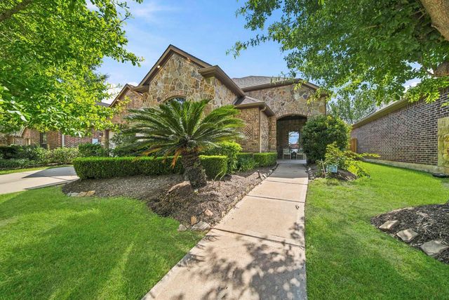 2206 Ascot Ln, Sugar Land, TX 77479