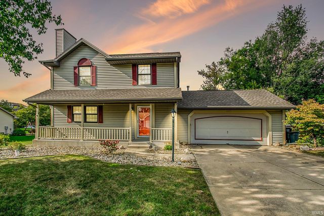25741 Hunt Trl, South Bend, IN 46628