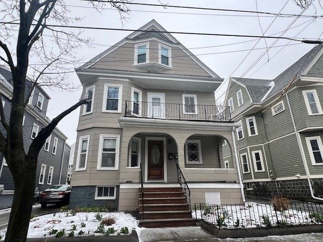 53 Lowden Ave, Somerville, MA 02144