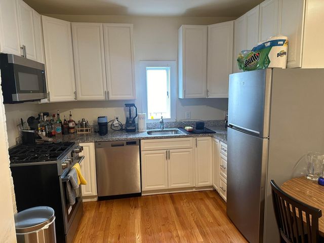 525-530 E  3rd St #2RR, Boston, MA 02127