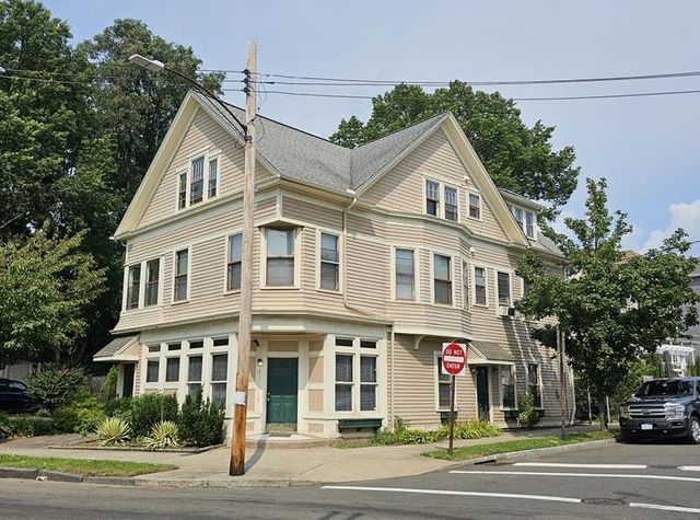 169 Winchester Ave #3, New Haven, CT 06511