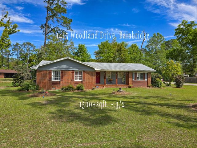 1415 Woodland Dr, Bainbridge, GA 39819