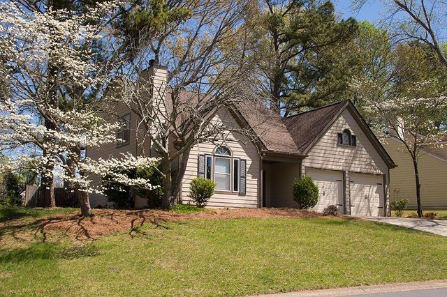 4564 Hickory Forest Dr NW, Acworth, GA 30102