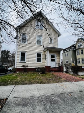 638 Pleasant St, Worcester, MA 01602
