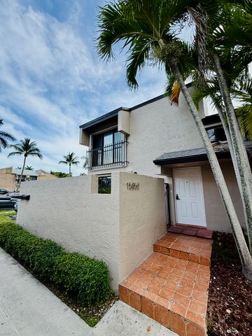 15850 SW 90th Ct, Palmetto Bay, FL 33157