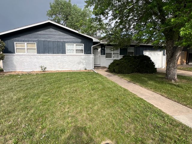 916 Timber Ln, Fort Collins, CO 80521
