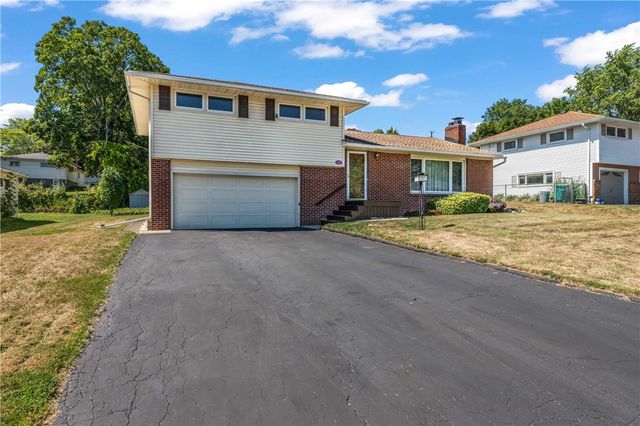 155 Dorington Rd, Rochester, NY 14609