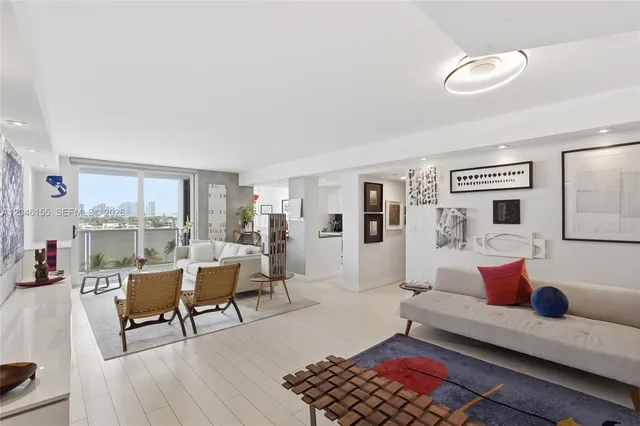 9 Island Ave #705, Miami Beach, FL 33139