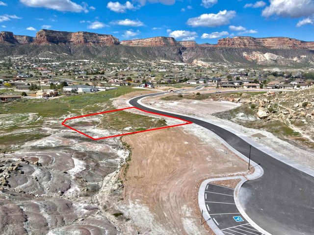 2235 Canyon Rim Dr, Grand Junction, CO 81507