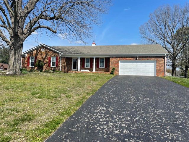 1340 Peachtree Ln, Bowling Green, KY 42103