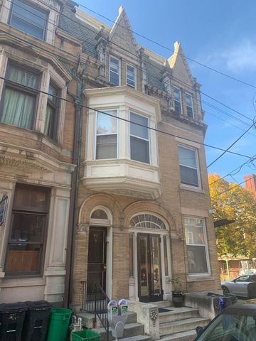 40 N  Queen St   #3, York, PA 17403