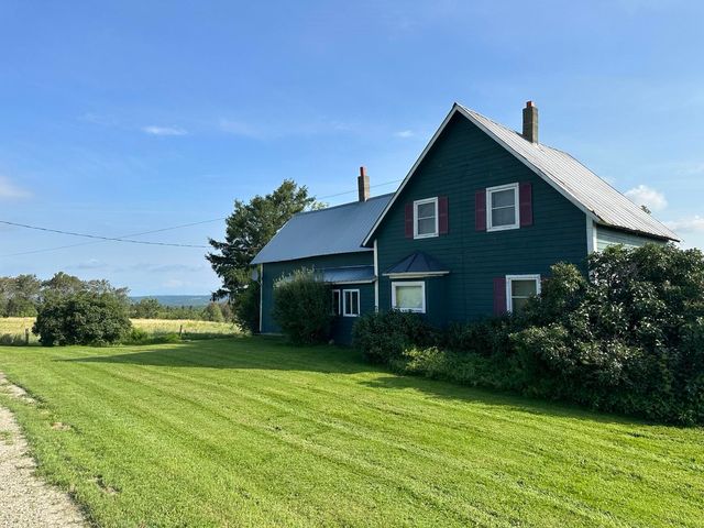 1991 Page Hill Road, Derby Line, VT 05830