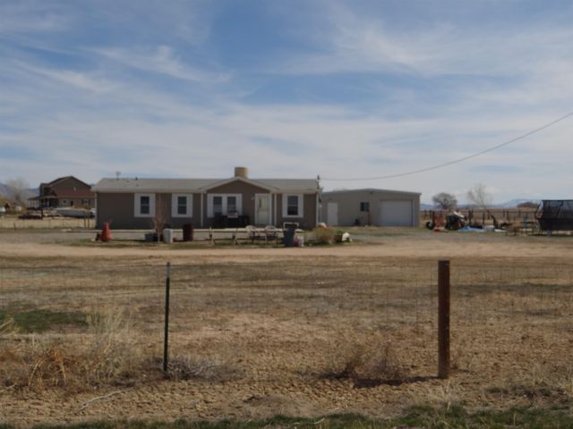 1719 P Rd, Loma, CO 81524