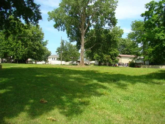 413 Spring St, Humeston, IA 50123