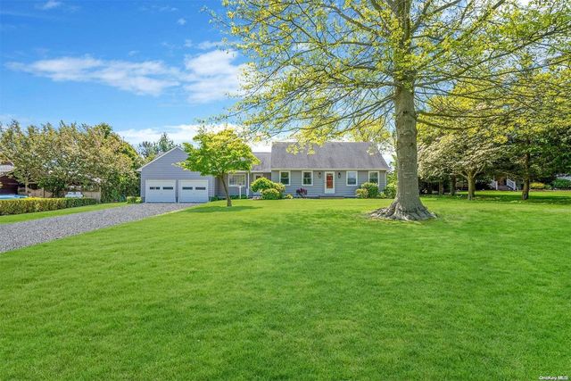 600 Wavecrest Lane, Mattituck, NY 11952