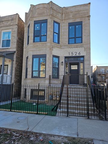 1526 South Ave #2, Chicago, IL 60633