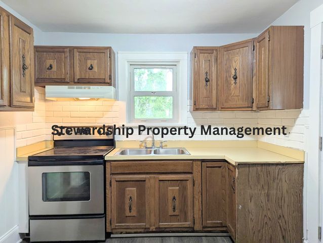 1373 Brandon Ave, Akron, OH 44305