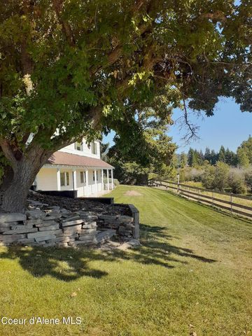1516 Oxford Rd, Bonners Ferry, ID 83805