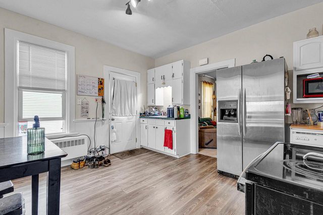 628 End COURT #628A, Sheboygan, WI 53081