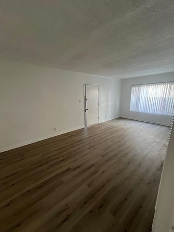 12711 Pacific Ave  #1, Los Angeles, CA 90066