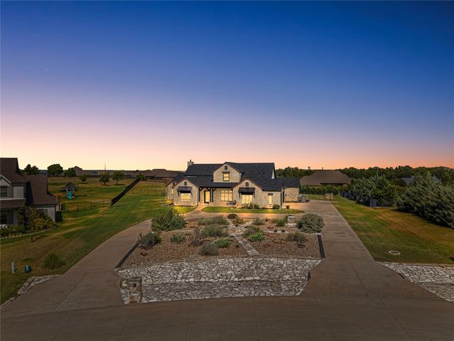 12516 Bella Vita Dr, Fort Worth, TX 76126