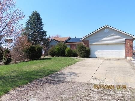 5053 Mosiman Rd, Middletown, OH 45042