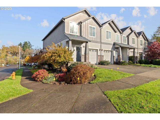 14271 Brittany Ter, Oregon City, OR 97045