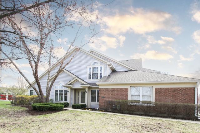 1652 Cayman Ct #1, Bartlett, IL 60103