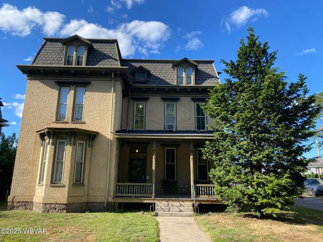 936 W  4th St, Williamsport, PA 17701