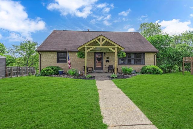 407 Belle St, Evans City, PA 16033