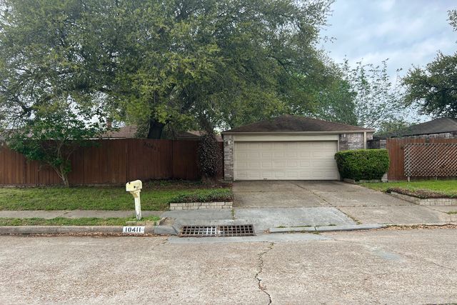 10411 Staghill Dr, Houston, TX 77064
