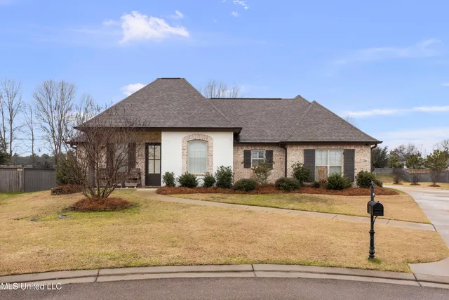 209 Bridge Ct, Madison, MS 39110