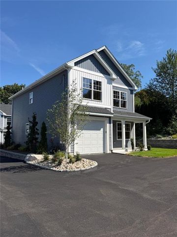 3 Teresa Ann Xing #3, West Warwick, RI 02893