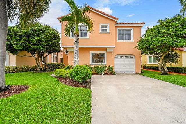 1046 SE 6th Avenue, Dania Beach, FL 33004