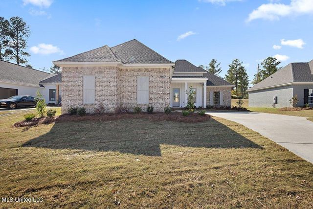 207 Lakecrest Dr, Madison, MS 39110