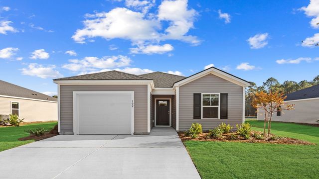 121 Serenoa Dr, Guyton, GA 31312