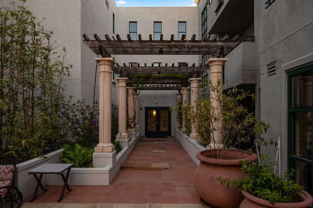 222 8th Ave #200, San Mateo, CA 94401