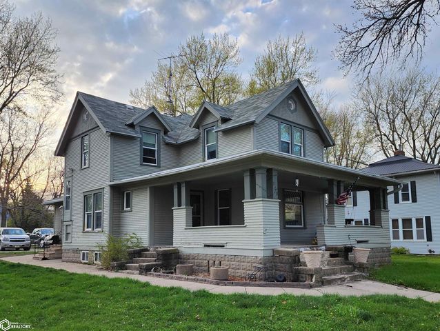 308 S  Walnut St, Odebolt, IA 51458
