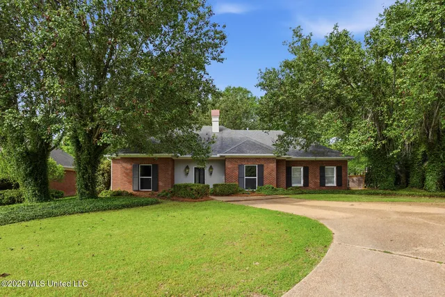 103 Hawthorne Rdg, Ridgeland, MS 39157