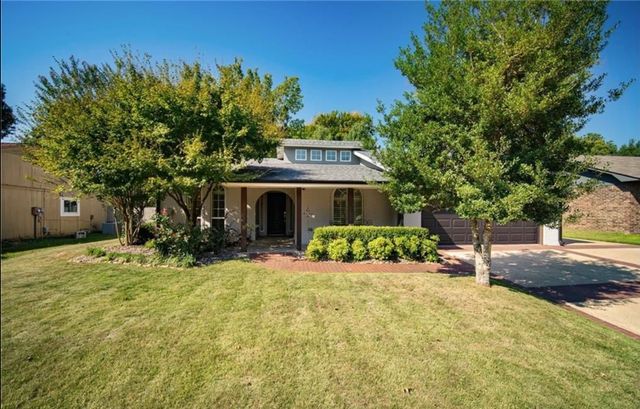 3300 S  54th St, Fort Smith, AR 72903