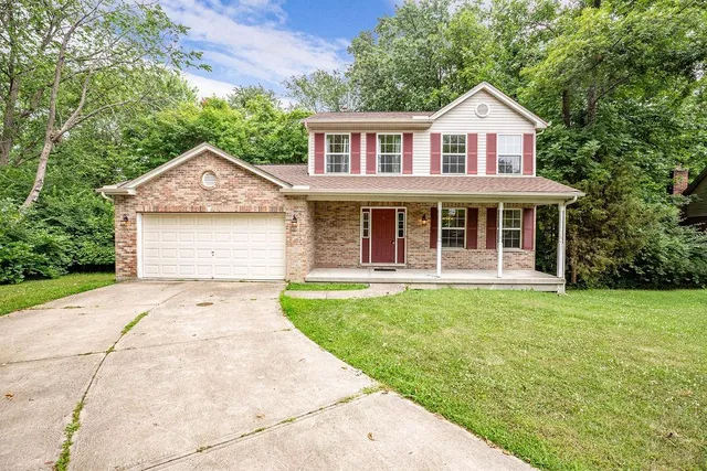 2233 Picnic Woods Dr, Lawrenceburg, IN 47025