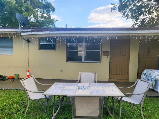 2625 NW 9th Ave, Wilton Manors, FL 33311