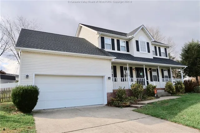 7 Aarons Cor, Hurricane, WV 25526