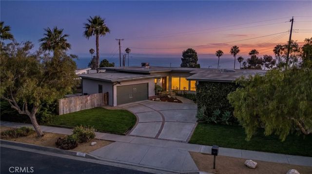 3914 Dauntless Dr, Rancho Palos Verdes, CA 90275