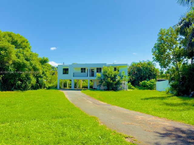 Calle 1 Dorado Pr, Dorado, PR 00646