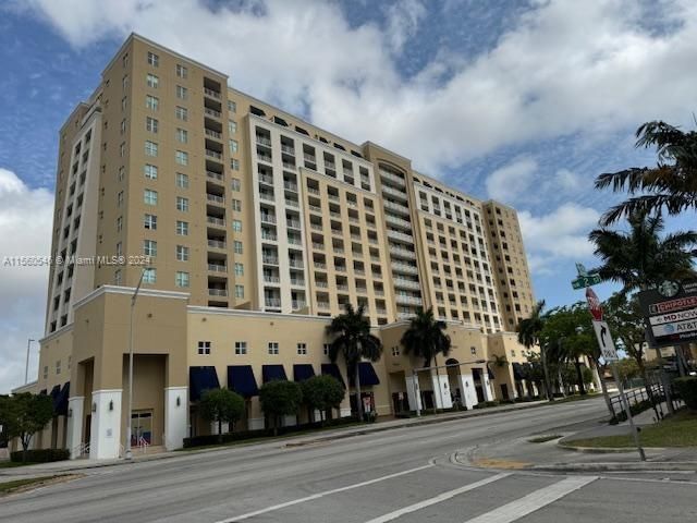 117 NW 42nd Ave #1114, Miami, FL 33126